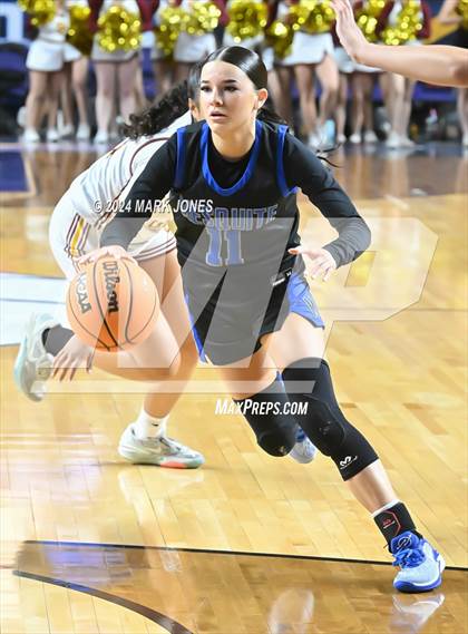Thumbnail 1 in Salpointe Catholic vs. Mesquite (AIA 4A Final) photogallery.