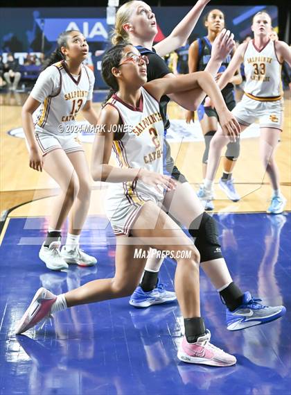 Thumbnail 1 in Salpointe Catholic vs. Mesquite (AIA 4A Final) photogallery.
