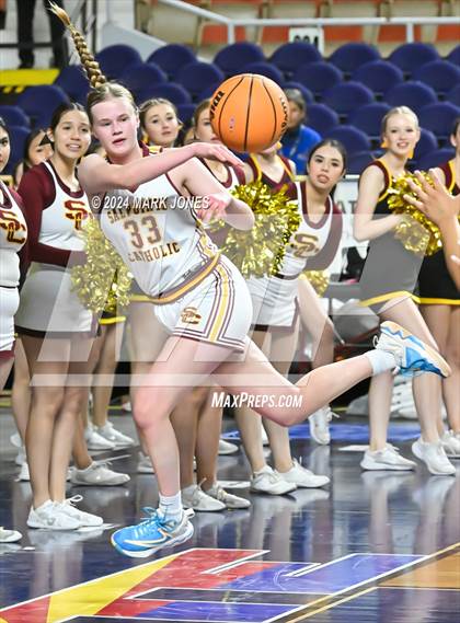 Thumbnail 1 in Salpointe Catholic vs. Mesquite (AIA 4A Final) photogallery.