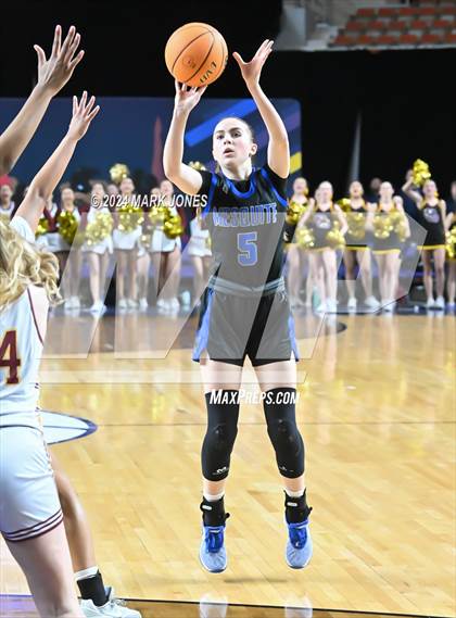Thumbnail 3 in Salpointe Catholic vs. Mesquite (AIA 4A Final) photogallery.
