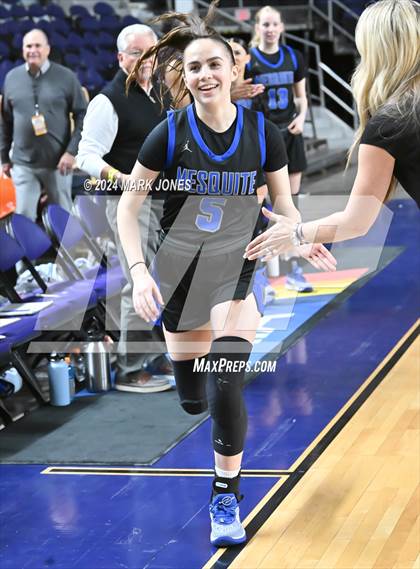 Thumbnail 1 in Salpointe Catholic vs. Mesquite (AIA 4A Final) photogallery.