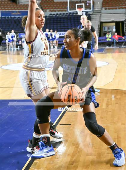 Thumbnail 2 in Salpointe Catholic vs. Mesquite (AIA 4A Final) photogallery.