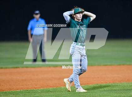 Thumbnail 2 in Katy vs Strake Jesuit - game 2 (UIL Region III-6A Regional SemiFinal)  photogallery.