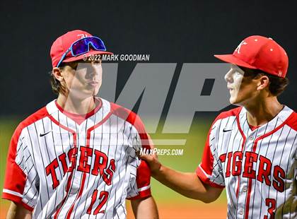 Thumbnail 3 in Katy vs Strake Jesuit - game 2 (UIL Region III-6A Regional SemiFinal)  photogallery.