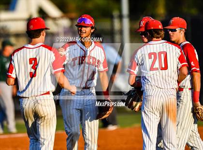 Thumbnail 2 in Katy vs Strake Jesuit - game 2 (UIL Region III-6A Regional SemiFinal)  photogallery.