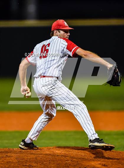 Thumbnail 1 in Katy vs Strake Jesuit - game 2 (UIL Region III-6A Regional SemiFinal)  photogallery.