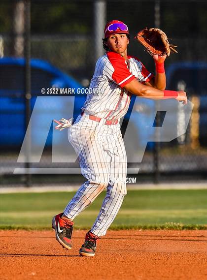 Thumbnail 2 in Katy vs Strake Jesuit - game 2 (UIL Region III-6A Regional SemiFinal)  photogallery.