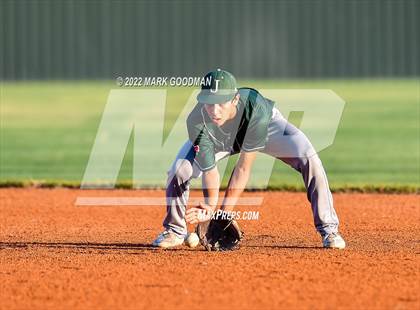 Thumbnail 1 in Katy vs Strake Jesuit - game 2 (UIL Region III-6A Regional SemiFinal)  photogallery.
