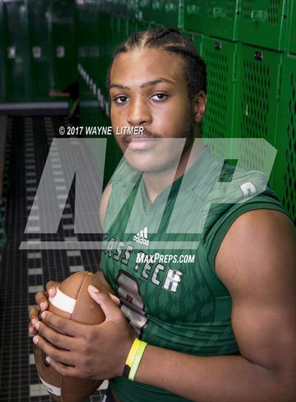 Thumbnail 3 in Cass Tech (Preseason Early Contenders Photo Shoot)  photogallery.