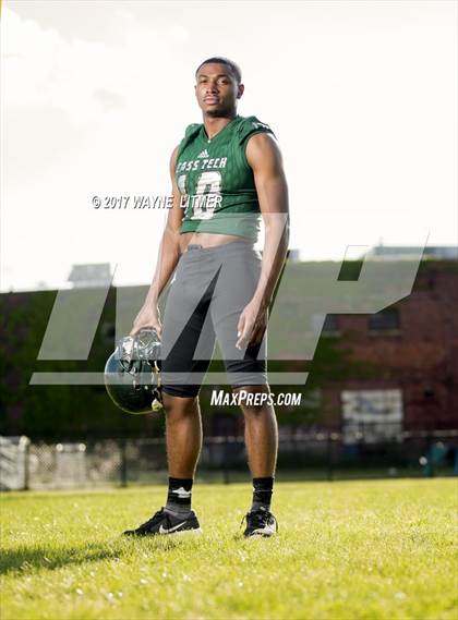 Thumbnail 1 in Cass Tech (Preseason Early Contenders Photo Shoot)  photogallery.