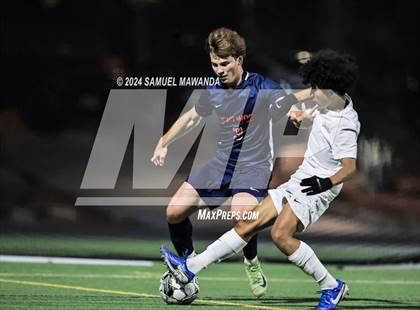 Thumbnail 2 in Brentwood School vs Burroughs photogallery.