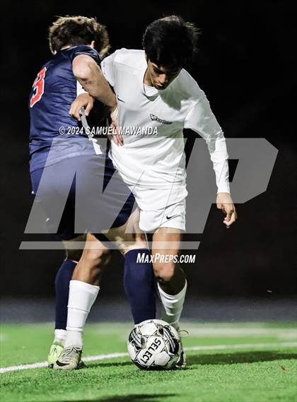 Thumbnail 3 in Brentwood School vs Burroughs photogallery.