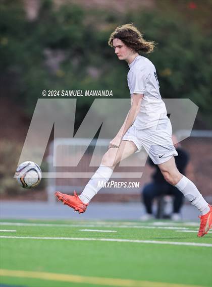 Thumbnail 2 in Brentwood School vs Burroughs photogallery.