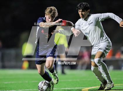 Thumbnail 3 in Brentwood School vs Burroughs photogallery.