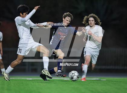 Thumbnail 1 in Brentwood School vs Burroughs photogallery.