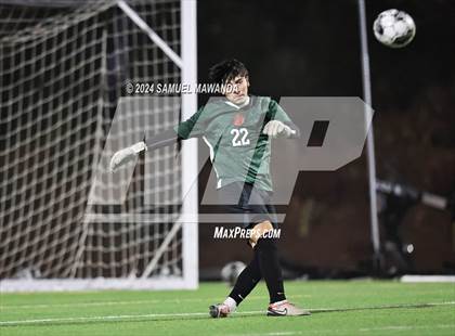 Thumbnail 2 in Brentwood School vs Burroughs photogallery.