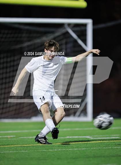 Thumbnail 3 in Brentwood School vs Burroughs photogallery.