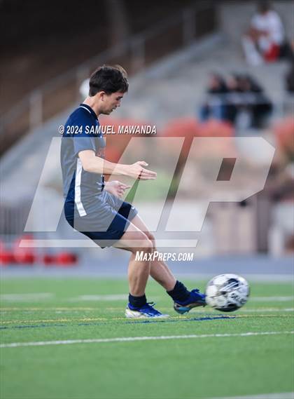 Thumbnail 2 in Brentwood School vs Burroughs photogallery.