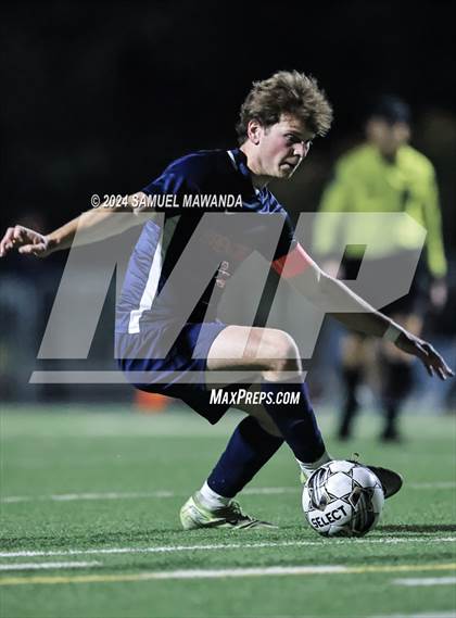 Thumbnail 2 in Brentwood School vs Burroughs photogallery.