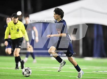 Thumbnail 2 in Brentwood School vs Burroughs photogallery.