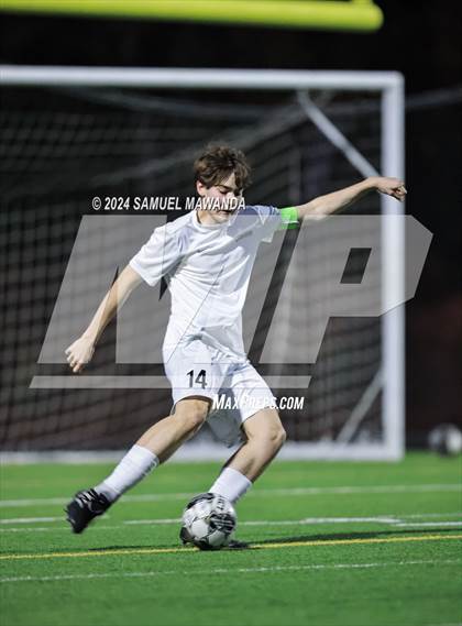 Thumbnail 2 in Brentwood School vs Burroughs photogallery.