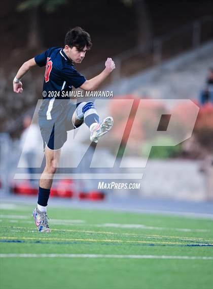 Thumbnail 1 in Brentwood School vs Burroughs photogallery.