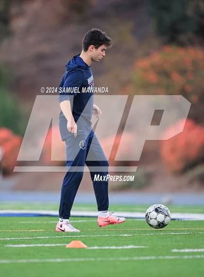 Thumbnail 2 in Brentwood School vs Burroughs photogallery.