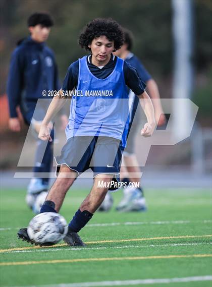 Thumbnail 2 in Brentwood School vs Burroughs photogallery.
