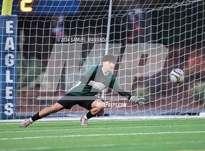 Thumbnail 1 in Brentwood School vs Burroughs photogallery.