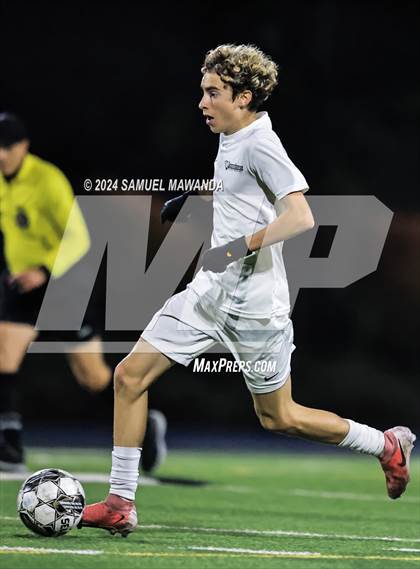 Thumbnail 1 in Brentwood School vs Burroughs photogallery.