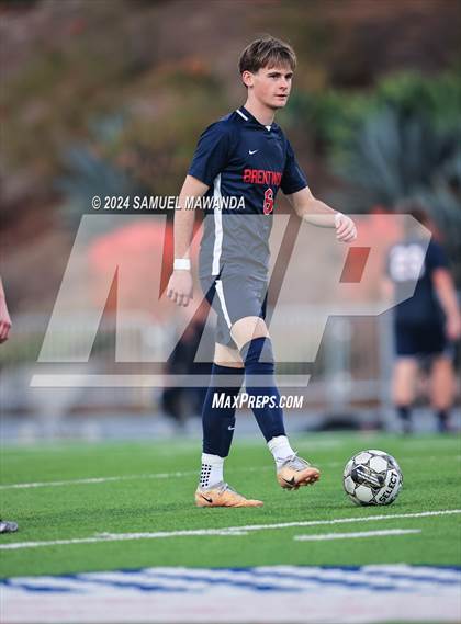 Thumbnail 2 in Brentwood School vs Burroughs photogallery.