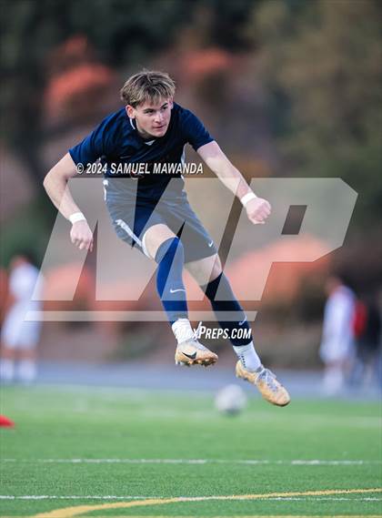 Thumbnail 1 in Brentwood School vs Burroughs photogallery.
