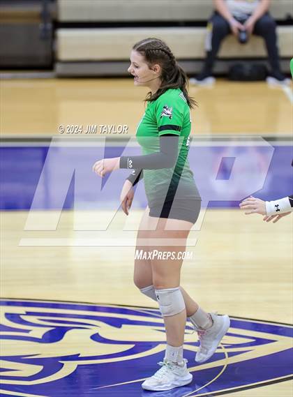 Thumbnail 2 in Iowa Park vs Comanche (UIL 3A  Bi-district) photogallery.