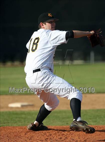 Thumbnail 1 in Bishop Amat @ Capistrano Valley photogallery.