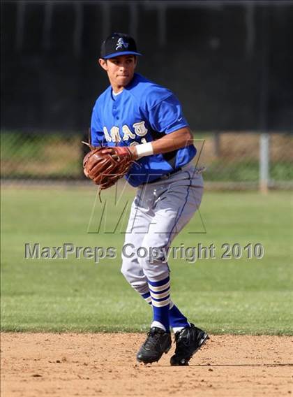 Thumbnail 2 in Bishop Amat @ Capistrano Valley photogallery.