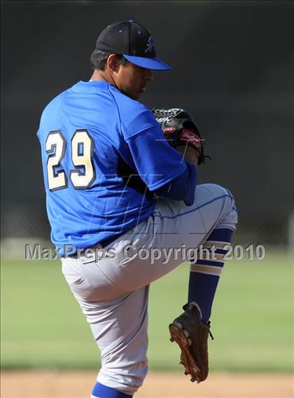 Thumbnail 3 in Bishop Amat @ Capistrano Valley photogallery.