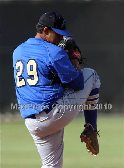 Thumbnail 2 in Bishop Amat @ Capistrano Valley photogallery.