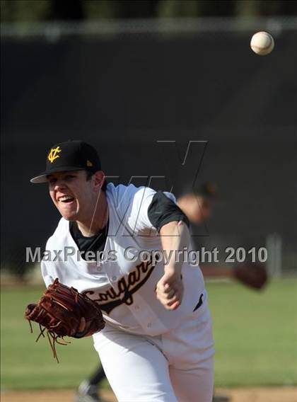Thumbnail 3 in Bishop Amat @ Capistrano Valley photogallery.