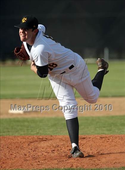 Thumbnail 2 in Bishop Amat @ Capistrano Valley photogallery.