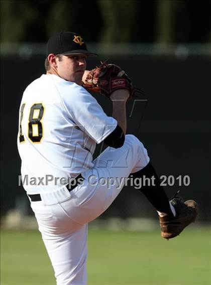 Thumbnail 2 in Bishop Amat @ Capistrano Valley photogallery.