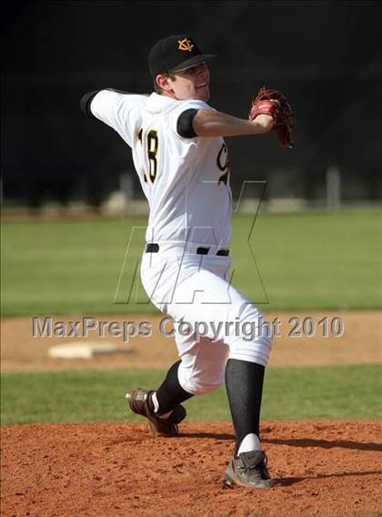 Thumbnail 2 in Bishop Amat @ Capistrano Valley photogallery.