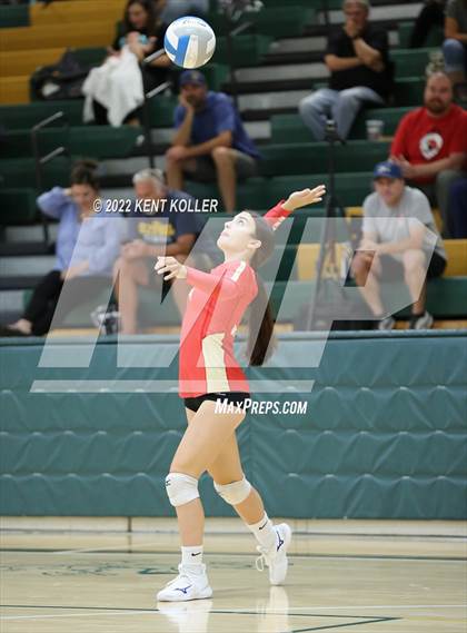 Thumbnail 2 in Oxford vs. Athens photogallery.