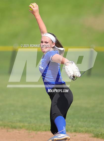 Thumbnail 3 in Hall @ Enfield (CIAC Playoffs Quarterfinals Class LL) photogallery.