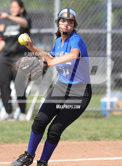 Thumbnail 2 in Hall @ Enfield (CIAC Playoffs Quarterfinals Class LL) photogallery.