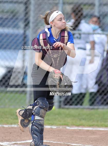 Thumbnail 3 in Hall @ Enfield (CIAC Playoffs Quarterfinals Class LL) photogallery.