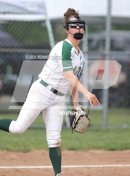 Thumbnail 1 in Hall @ Enfield (CIAC Playoffs Quarterfinals Class LL) photogallery.