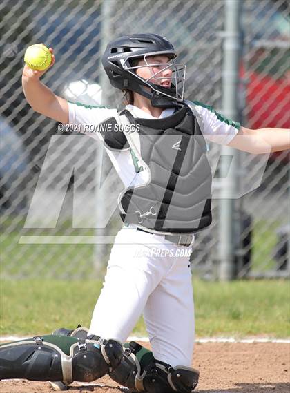 Thumbnail 1 in Hall @ Enfield (CIAC Playoffs Quarterfinals Class LL) photogallery.