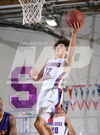 Thumbnail 1 in Oakland Tech vs. Folsom (St. Hope Elite Classic) photogallery.
