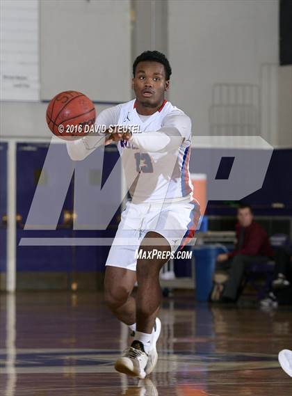Thumbnail 3 in Oakland Tech vs. Folsom (St. Hope Elite Classic) photogallery.