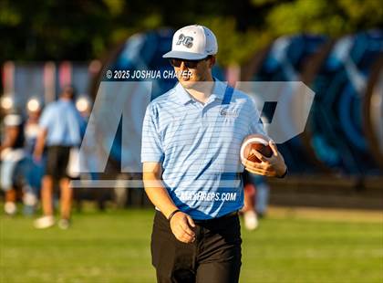 Thumbnail 2 in Hoggard @ Panther Creek photogallery.
